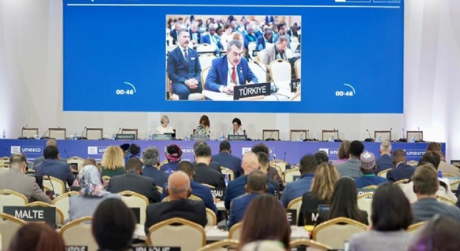 Tekin UNESCO 43. Genel Konferansı'na seslendi