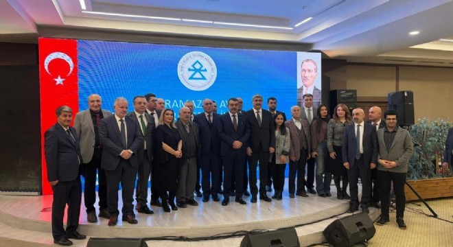 Tekin'den milli birlik mesajı