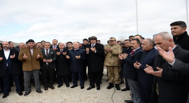 Toparlak'da Şehitler'e vefa