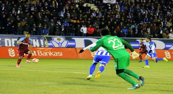 Trabzonspor Kasım'da gülmek istiyor