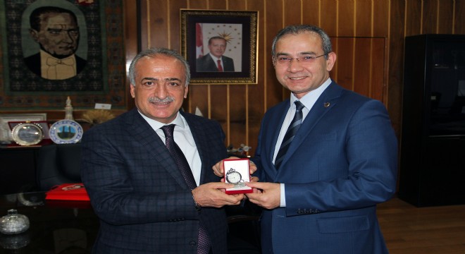 TÜBİTAK Başkan Yardımcısı Arcaklıoğlu ve Alaaddin Keykubat Üniversitesi Rektörü Pınarbaşı, Rektör Çomaklı'yı Ziyaret Etti