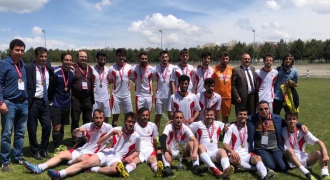 Tıp Fakültesi 4 Kupa'da da zirvede