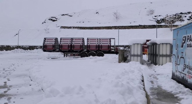 Uzundere'de doğalgaz kesintisine tepki