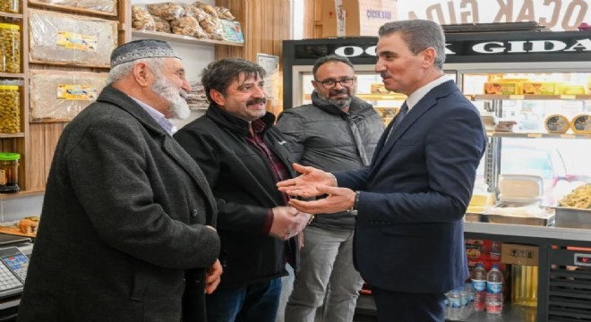 Vali Baruş esnafı dinledi