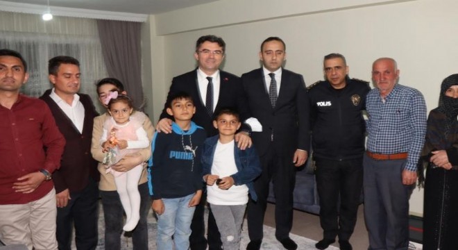 Vali Memiş Küçük Berat'ı sevindirdi