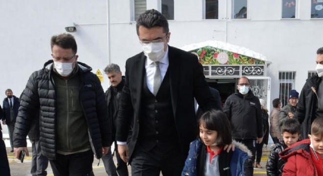 Vali Memiş: ‘Anında vatandaşın yanındayız'