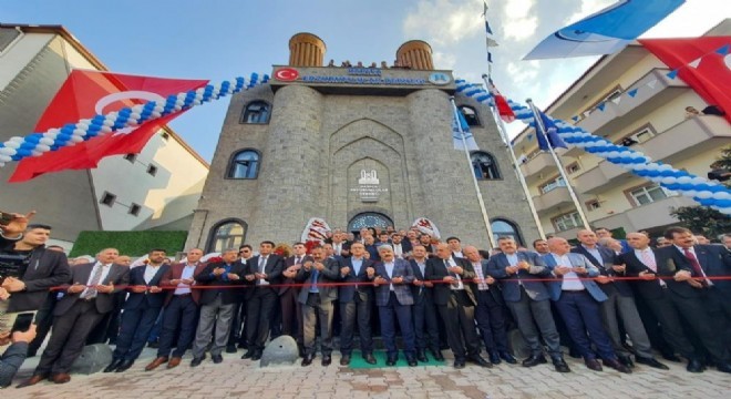 Vali Yavuz'dan Dadaşlara: ‘İyi ki varsınız'