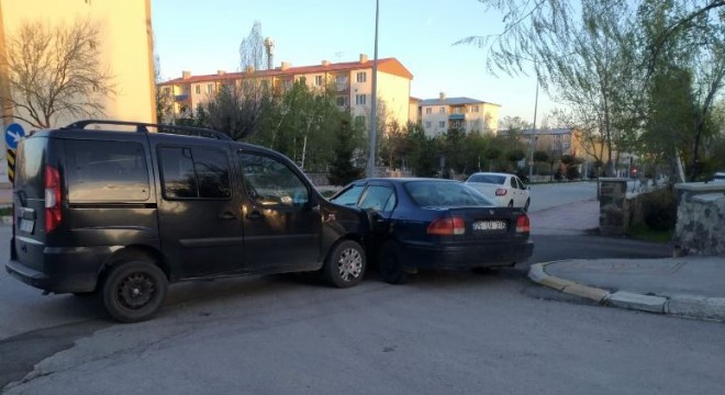 Yenişehir'de trafik kazası: 1 yaralı