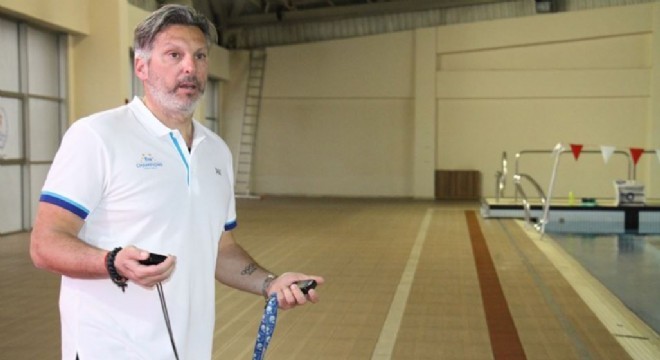 Yunan Yüzücüler de Erzurum'u tercih etti