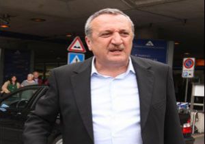 Mehmet Ağar'a karşı saygısızlık!