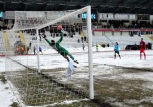 Büşükşehir yine üzdü