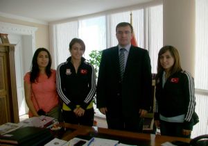 Danimarka'ya iddialı gittiler