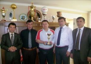 Eskrimcilerimiz üçüncü oldu