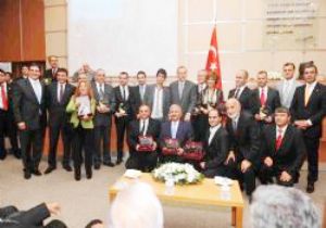 İTO'dan Kılıçoğlu'na ödül 