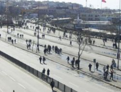 Kadıköy'de miting var!