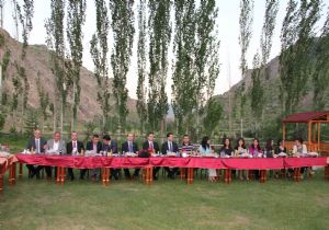 Başsavcıya duygulu uğurlama