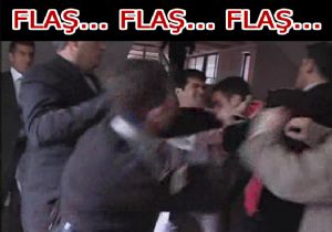 BÜYÜKŞEHİR'DE TEKME-TOKAT KAVGA