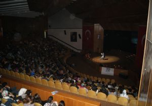 Köroğlu öykülerini gençlerle paylaştı