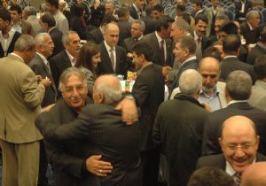 Bayramlaşmada seçimi konuştular