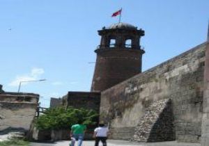 Yıllara meydan okuyor