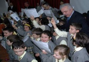 183 Bin Öğrenci Karne Aldı