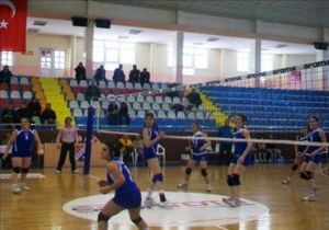 Gençlikspor rakip tanımıyor