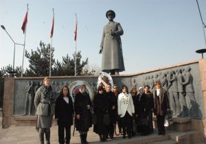 'Kadın hakları evrenseldir'