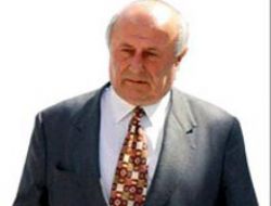 Veli Göçer mışıl mışıl uyuyor