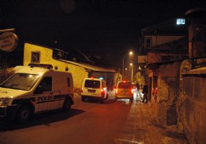 Polis saldırganları arıyor