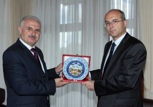 Polonya'nın Ankara Büyükelçisi Marcin Wilczek Rektör Koçak'ı Ziyaret Etti