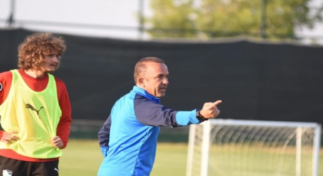 Özdilek: ‘Yeni bir hikaye yazmalıyız'