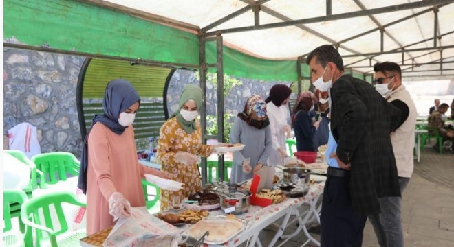 Öğretmenlerden Filistin'e destek etkinliği