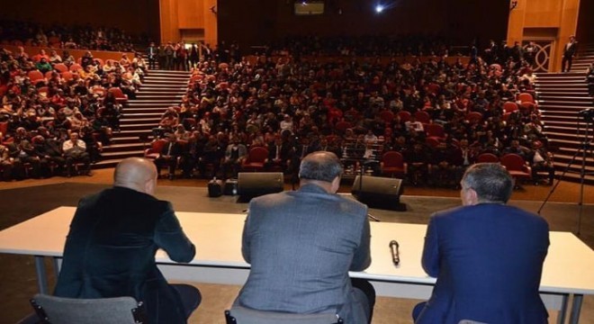 Ülkü Ocakları'ndan konferans