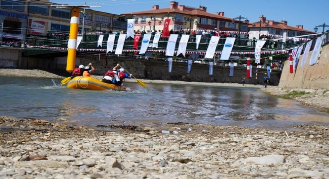 Üniversiteler Arası Rafting Türkiye Şampiyonası' başladı