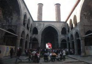 VALİ ÖZTÜRK: ERZURUM AÇIK HAVA MÜZESİ