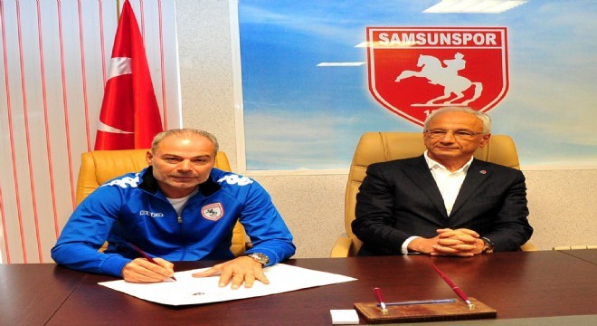 İpekoğlu Samsunspor'la sözleşme imzaladı