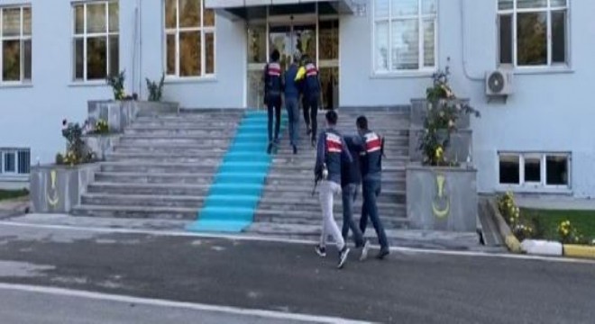 ‘2 örgüt mensubu ikna yoluyla teslim oldu'