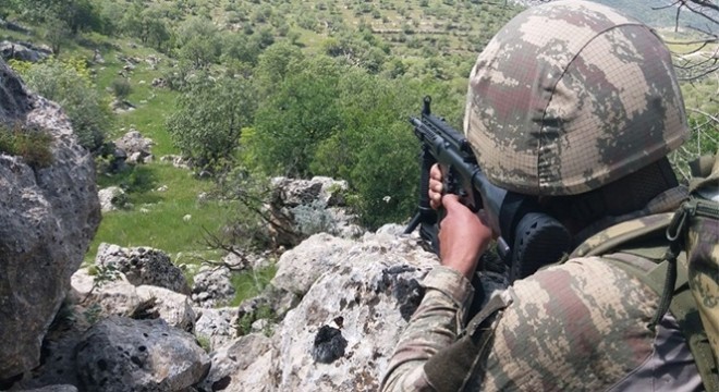 ‘8 terörist kazdıkları çukurda etkisiz hale getirildi'
