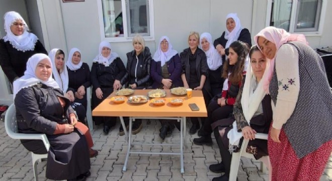 ‘Annelerin yüreği bir'