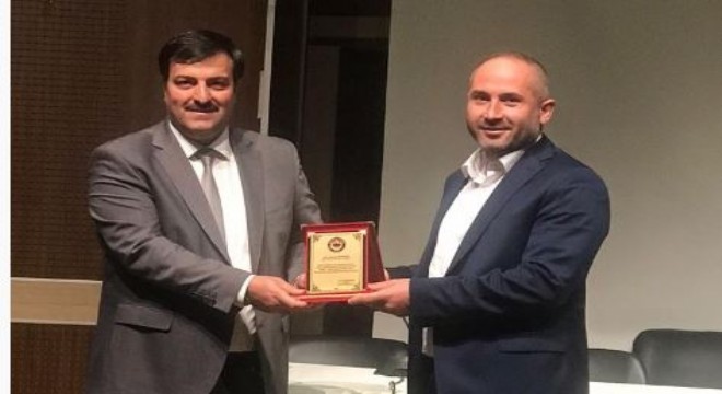 ‘Camiler ilim ve irfan mekanları'