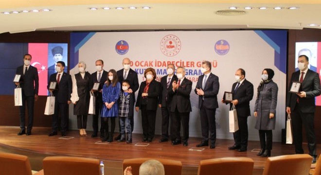 ‘Elimizi vicdanımıza koyalım'